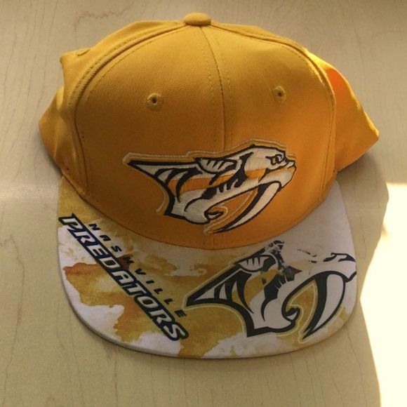 NWT Nashville Predators Adidas Yellow SnapBack - Picture 1 of 6